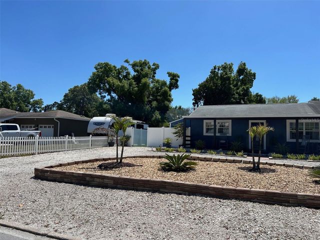 6332 11TH AVENUE S, Gulfport, FL 33707