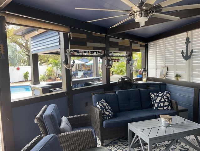 6332 11TH AVENUE S, Gulfport, FL 33707