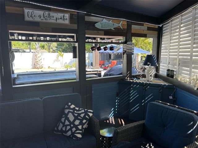 6332 11TH AVENUE S, Gulfport, FL 33707