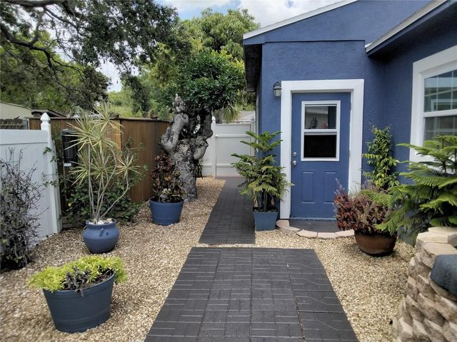 6332 11TH AVENUE S, Gulfport, FL 33707