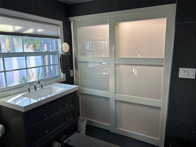 6332 11TH AVENUE S, Gulfport, FL 33707