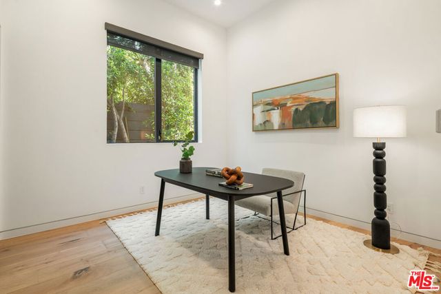 637 N Crescent Heights Boulevard, Los Angeles, CA 90048