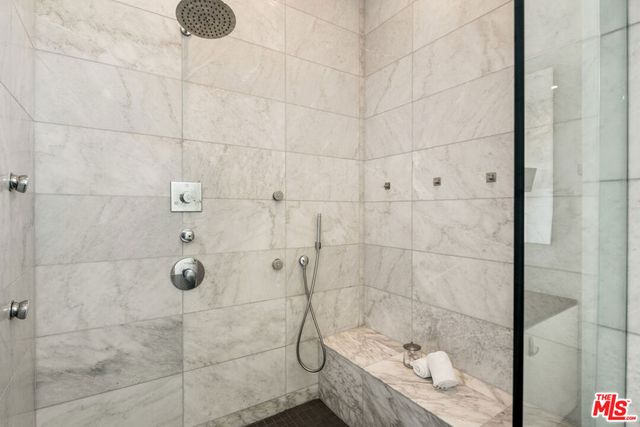 637 N Crescent Heights Boulevard, Los Angeles, CA 90048