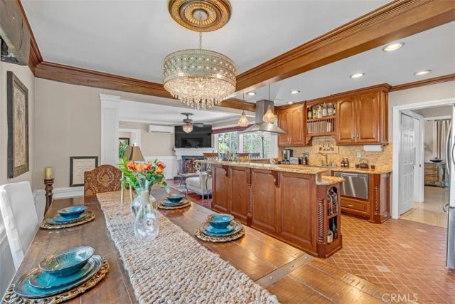 4161 Keever Avenue, Long Beach, CA 90807