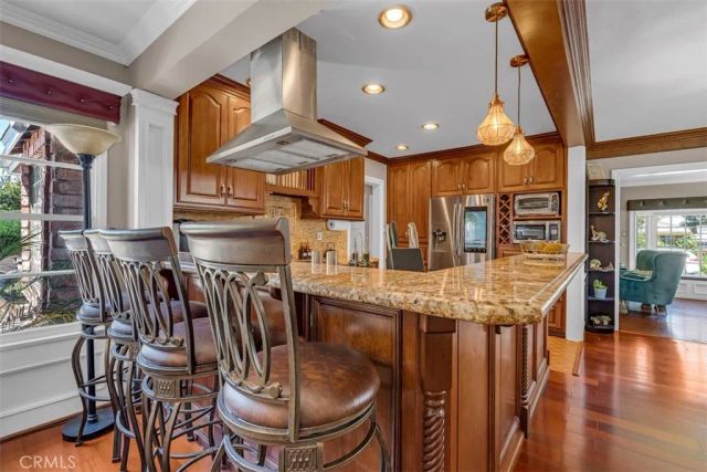 4161 Keever Avenue, Long Beach, CA 90807