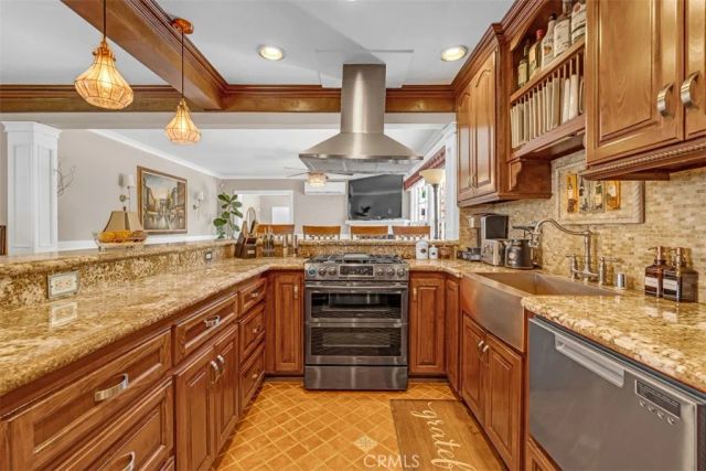 4161 Keever Avenue, Long Beach, CA 90807