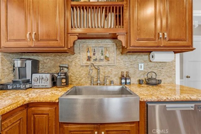 4161 Keever Avenue, Long Beach, CA 90807