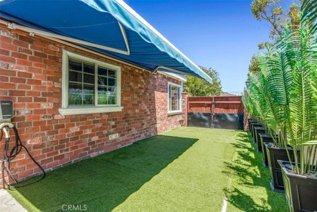 4161 Keever Avenue, Long Beach, CA 90807