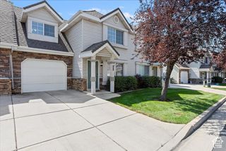 1043 E FORT LN, Ogden, UT 84404