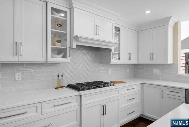 739 Shoshone Trail, Franklin Lakes, NJ 07417