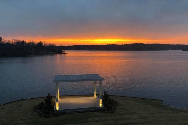 Cheviot Circle, Bella Vista, AR 72715