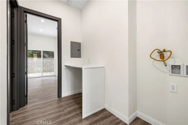 8149 Saint Clair, North Hollywood, CA 91605