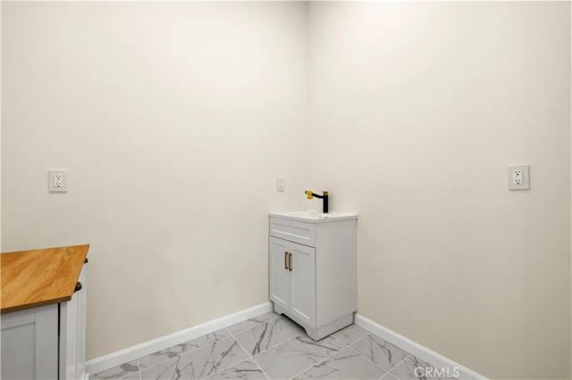 8149 Saint Clair, North Hollywood, CA 91605