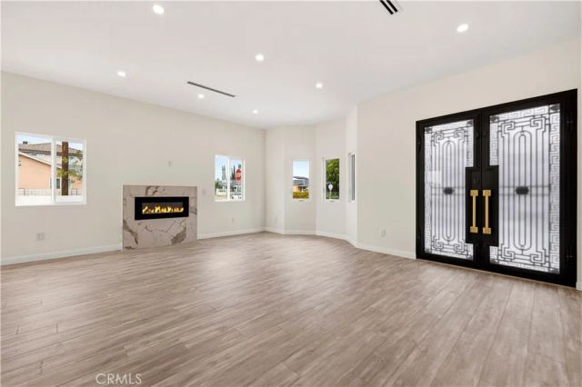 8149 Saint Clair, North Hollywood, CA 91605