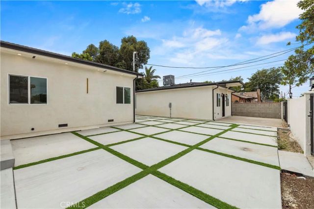 8149 Saint Clair, North Hollywood, CA 91605