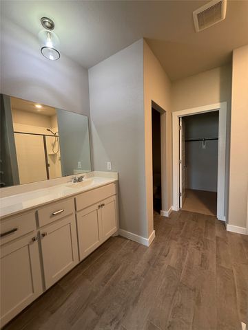 1600 Battery Park Drive, Alvarado, TX 76009