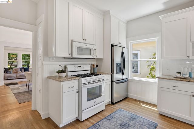 2238 California St, Berkeley, CA 94703