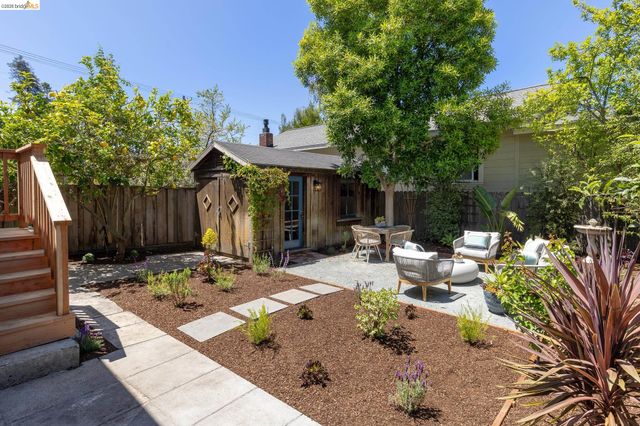 2238 California St, Berkeley, CA 94703