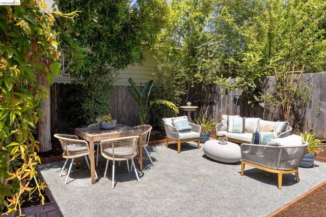 2238 California St, Berkeley, CA 94703