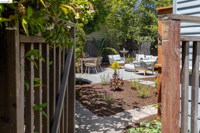 2238 California St, Berkeley, CA 94703