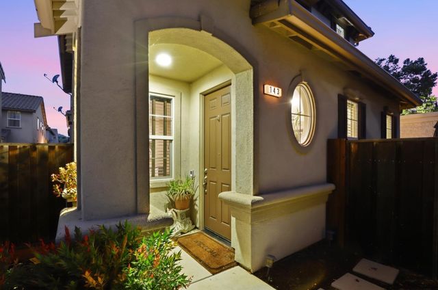 143 Lusitano Way, Gilroy, CA 95020