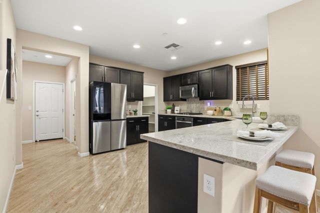 143 Lusitano Way, Gilroy, CA 95020