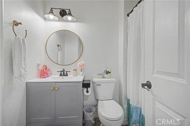 10894 Olinda Street 109, Sun Valley (los Angeles), CA 91352