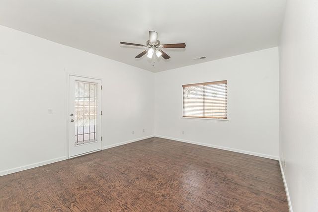 3770 W Princeton Avenue, Fresno, CA 93722