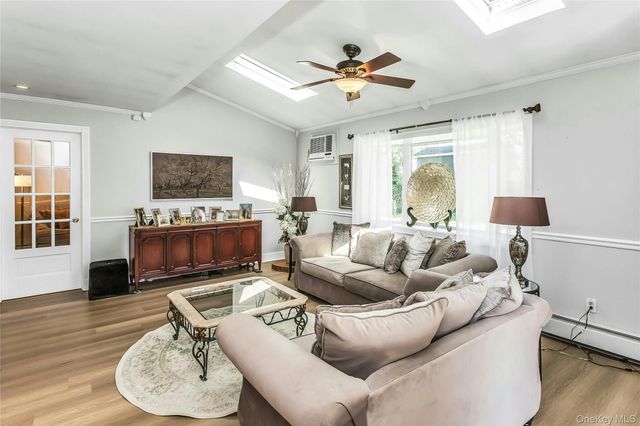 259 Willowood Drive, Wantagh, NY 11793