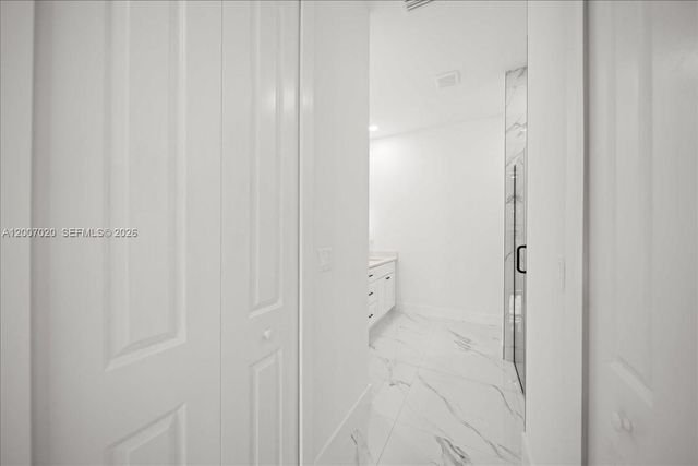 1033 E Plymouth St E, Lehigh Acres, FL 33974