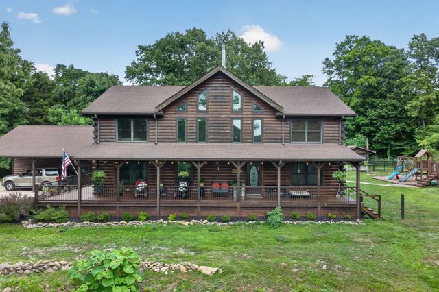 20 Magee Ln, Elmwood, TN 38560