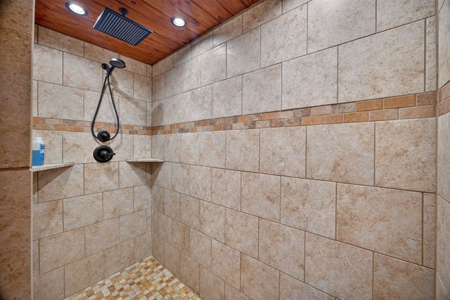 20 Magee Ln, Elmwood, TN 38560