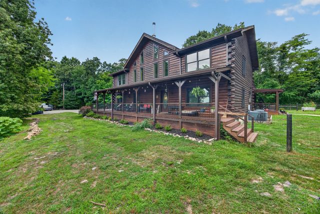 20 Magee Ln, Elmwood, TN 38560