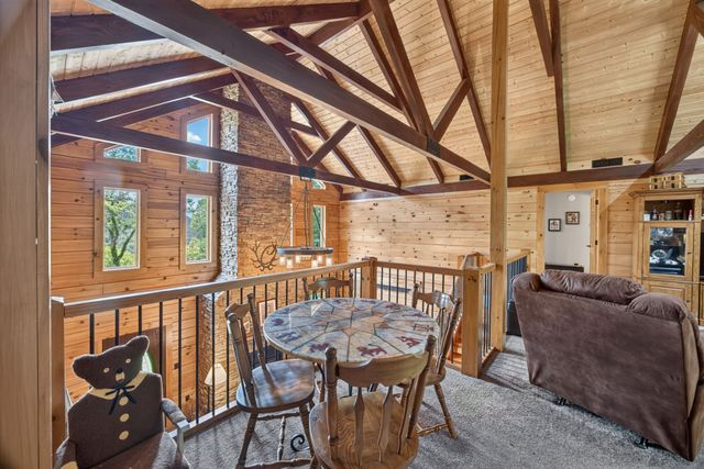 20 Magee Ln, Elmwood, TN 38560