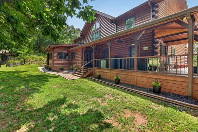 20 Magee Ln, Elmwood, TN 38560