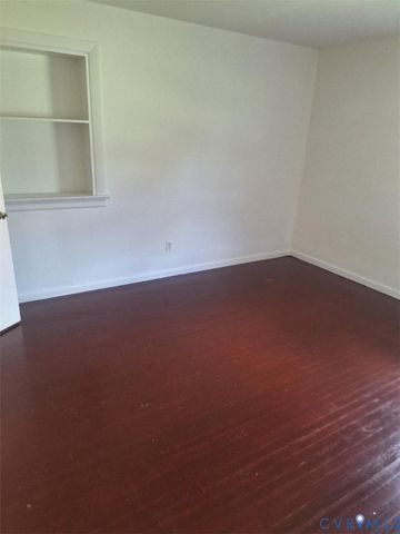 111 Damascus Dr, Richmond, VA 23227