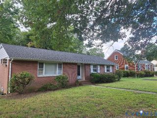 111 Damascus Dr, Richmond, VA 23227