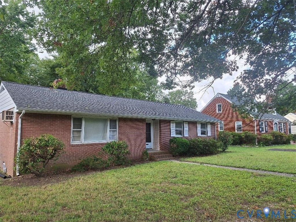 111 Damascus Dr, Richmond, VA 23227