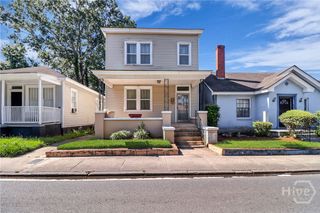 925 W Victory Drive, Savannah, GA 31405