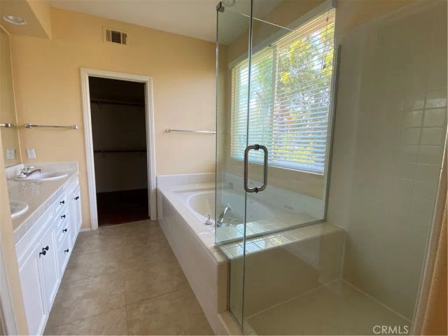 44 Whispering Pine, Irvine, CA 92620