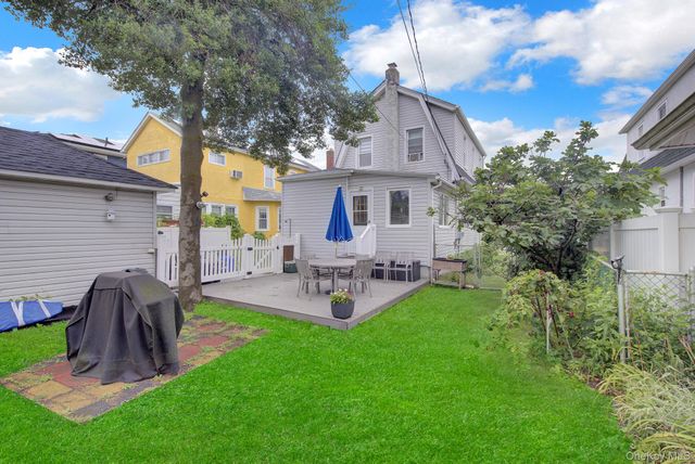 342 E Walnut Street, Long Beach, NY 11561