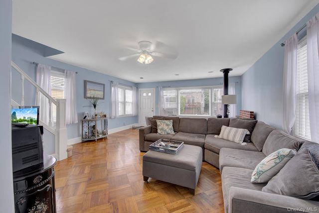 342 E Walnut Street, Long Beach, NY 11561