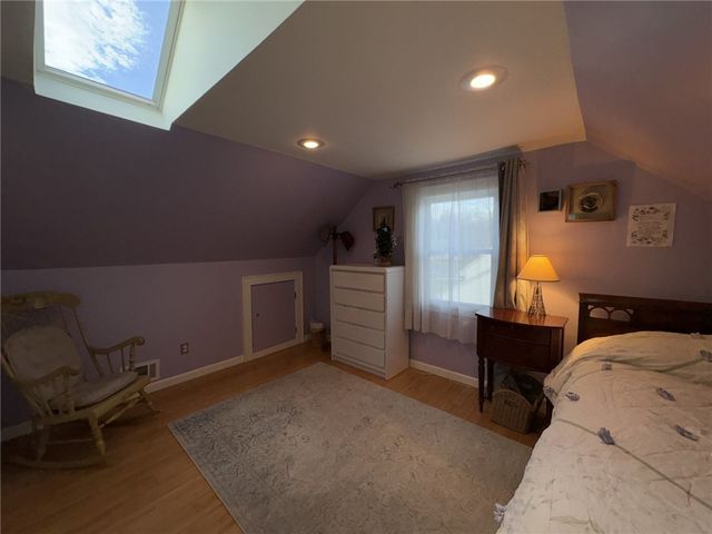 18 Mercedes Drive, Chili, NY 14624