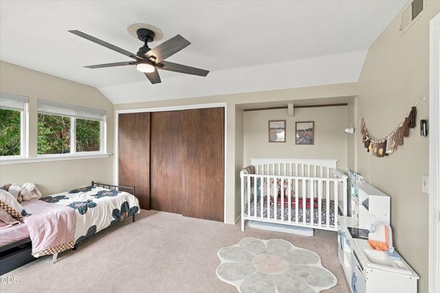 433 Hawksdale Drive, Grants Pass, OR 97526