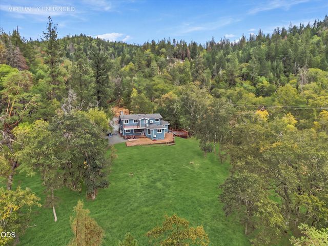 433 Hawksdale Drive, Grants Pass, OR 97526