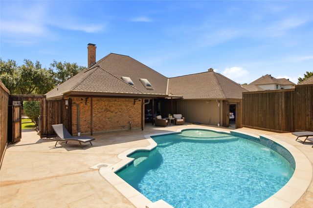 4308 Green Meadow Street W, Colleyville, TX 76034