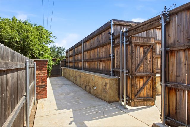 4308 Green Meadow Street W, Colleyville, TX 76034