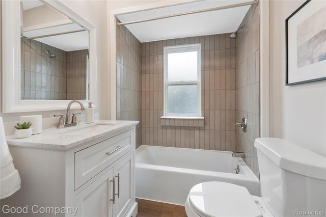 310 Massoit Street, Clawson, MI 48017