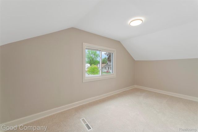 310 Massoit Street, Clawson, MI 48017