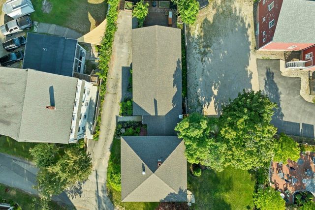 5 Brummitt Court, Wolfeboro, NH 03894